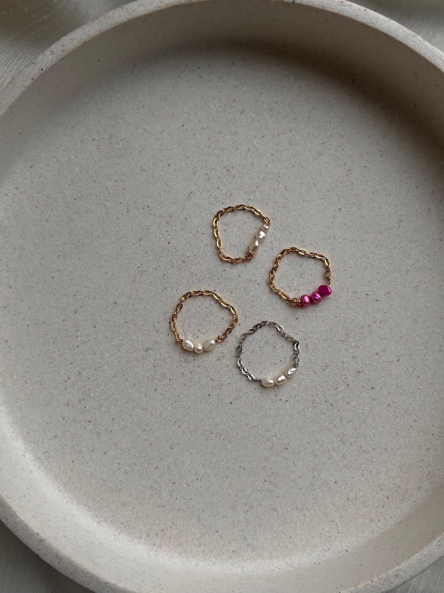 Chain Pearl Rings