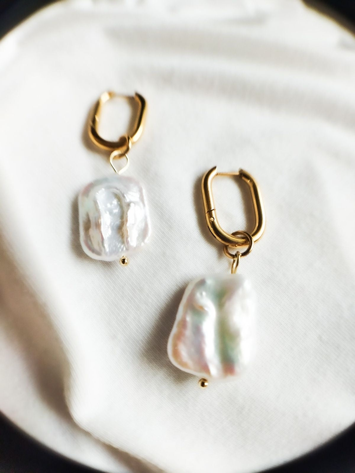 St Topaz Baroque Pearls