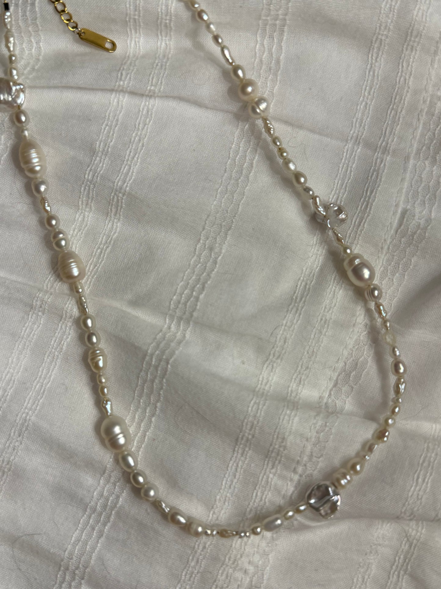 Kara Pearl Choker
