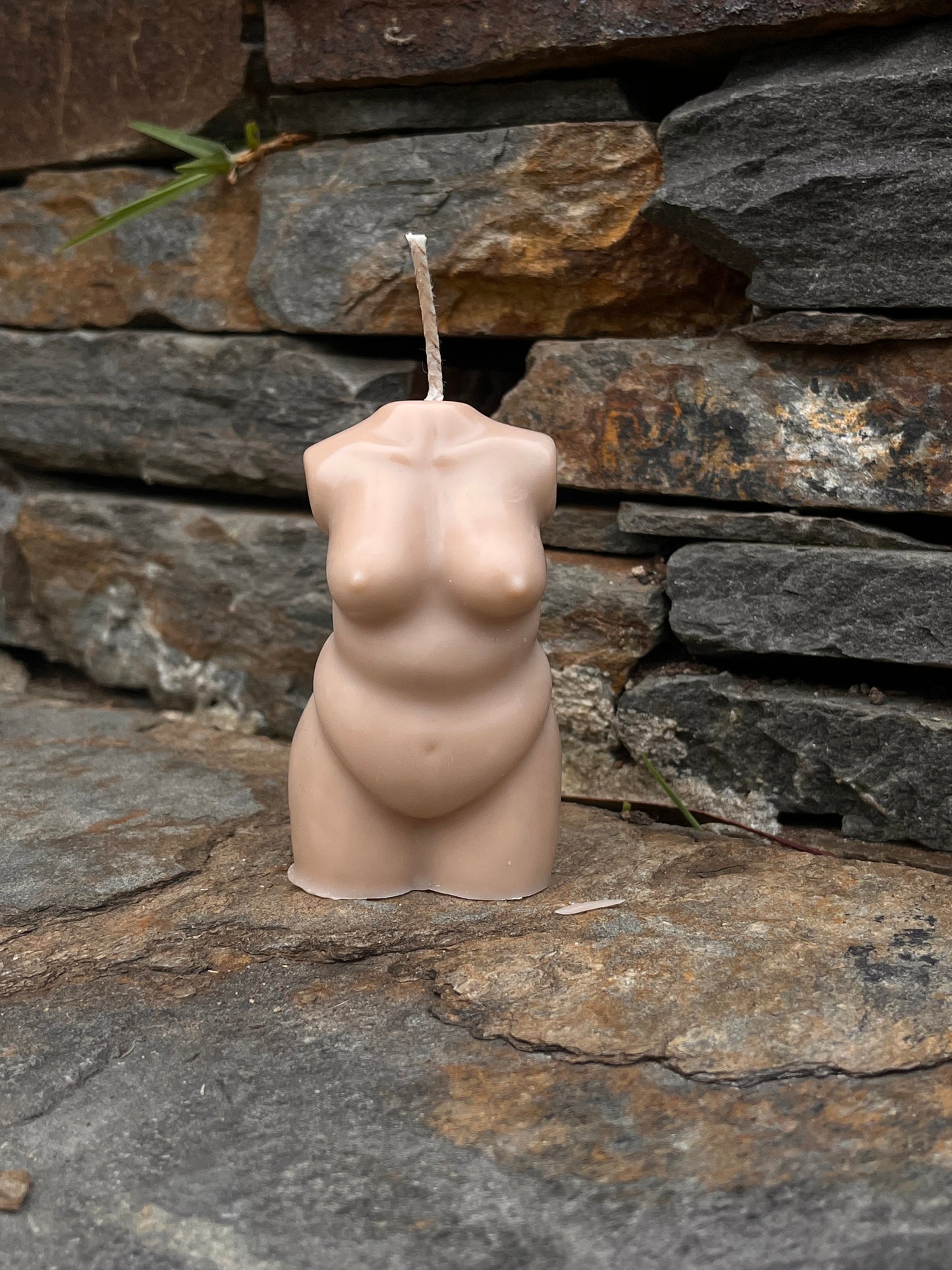 Lyla Body Candle