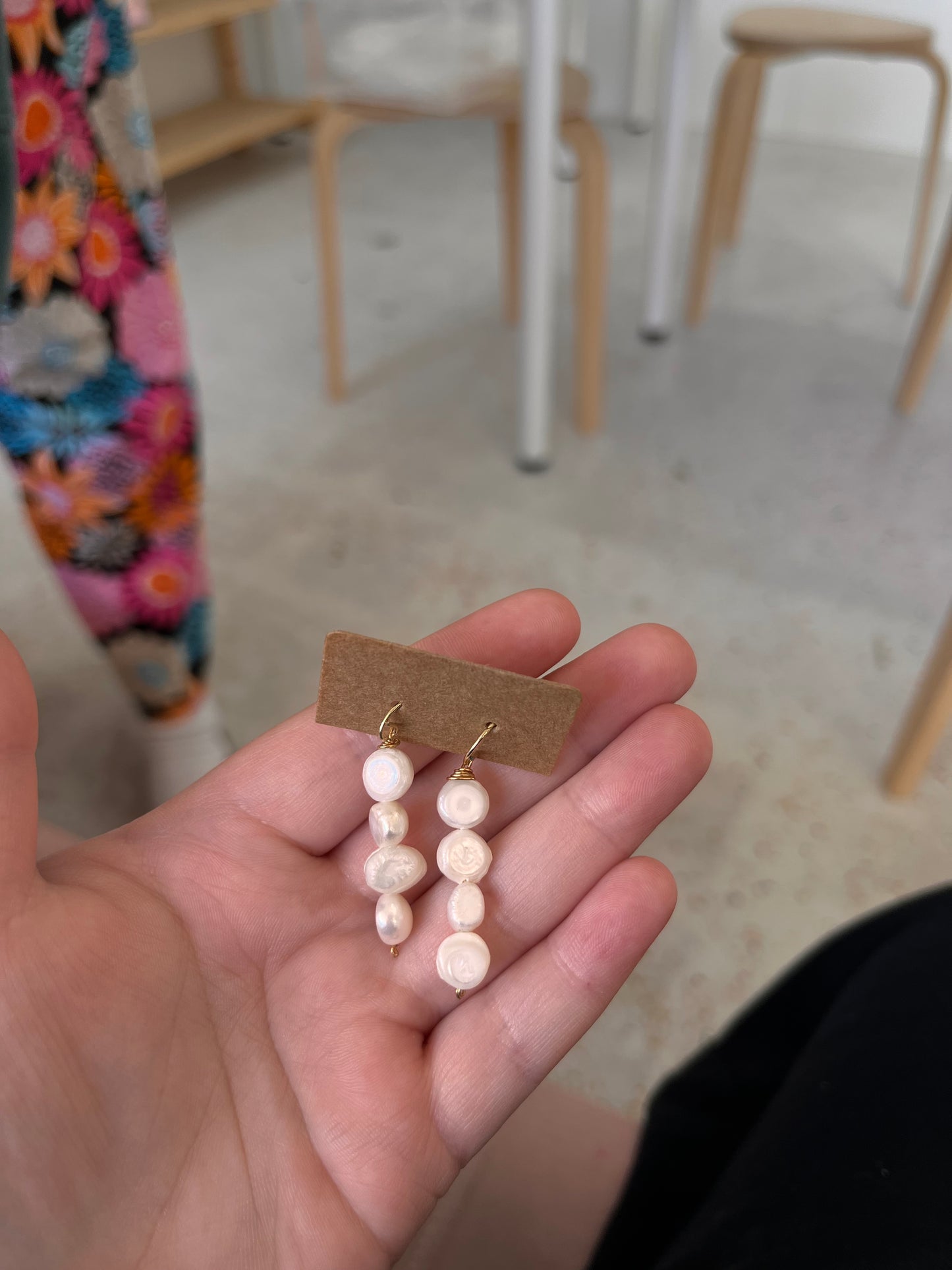 Pearl Moon Hoops