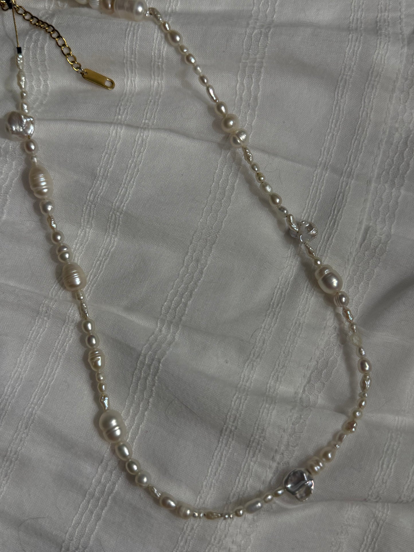 Kara Pearl Choker