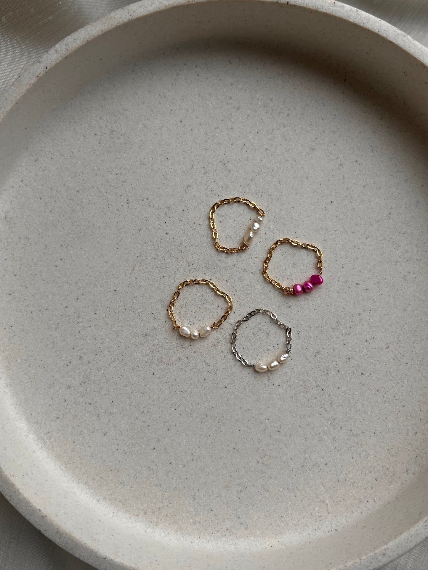 Chain Pearl Rings