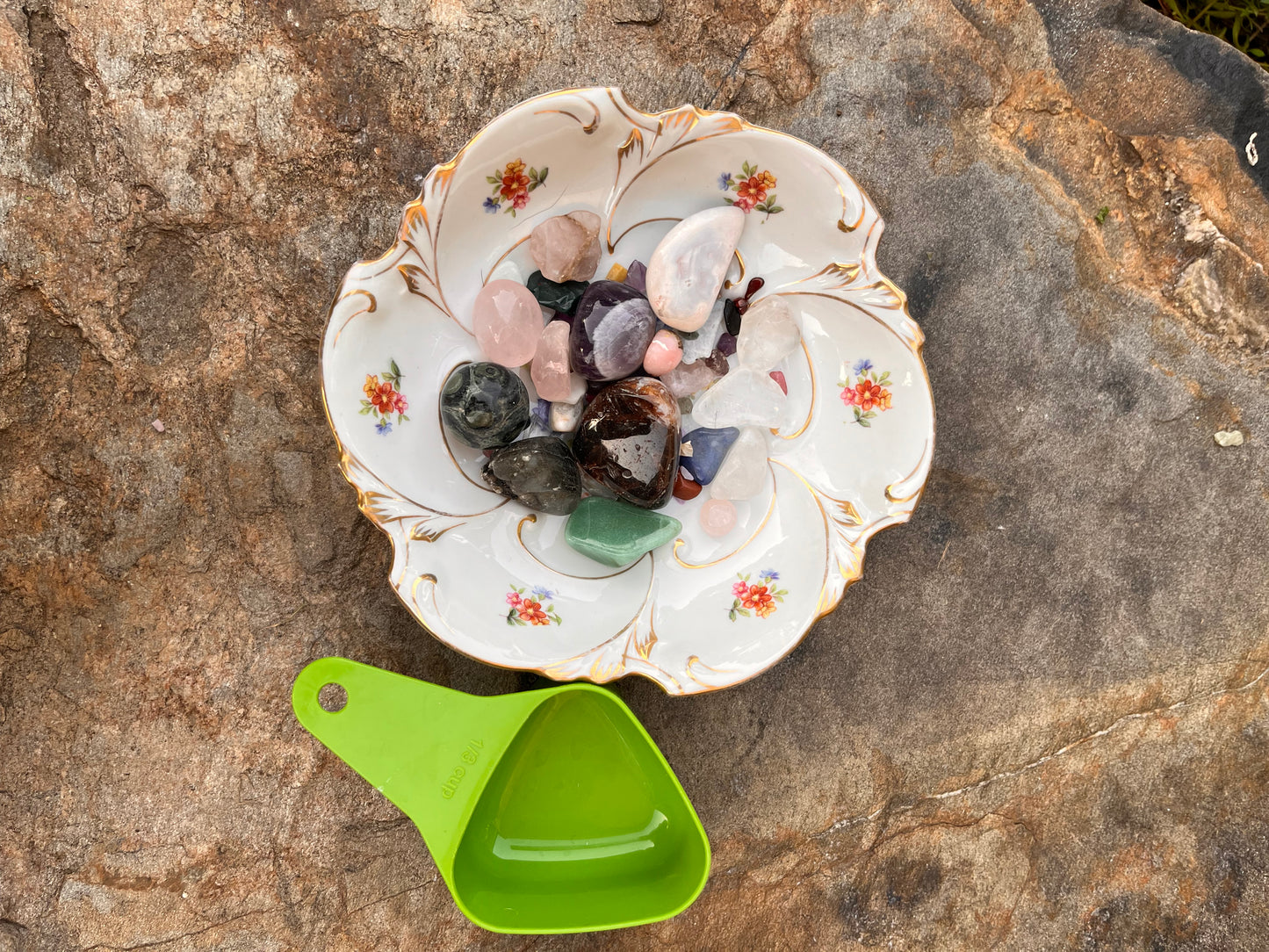 Crystal Scoops