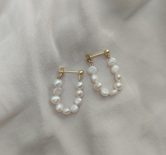 Fur Elise Pearl Studs